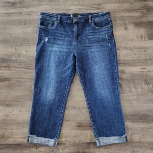 KFTK Amy Crop Straight Leg Jean Women's Size 18